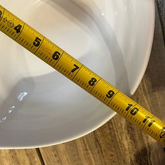 Crate & Barrel White Ceramic Fish Shaped Serving Dish BOWL 15 X 4 X 10 INCHES - Picture 7 of 8